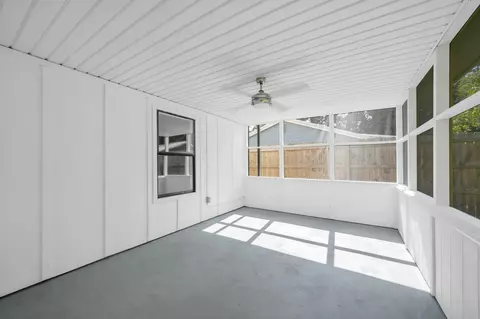 Exterior - 617 2nd St, Destin, FL 32541 photo 3 of 9