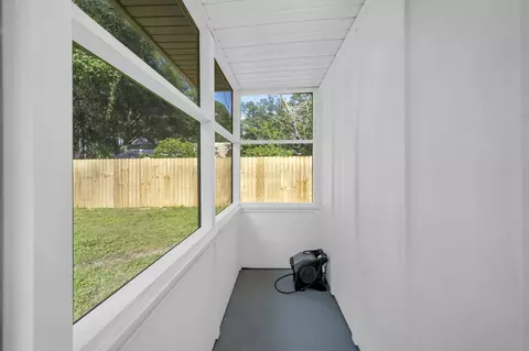 Exterior - 617 2nd St, Destin, FL 32541 photo 6 of 9