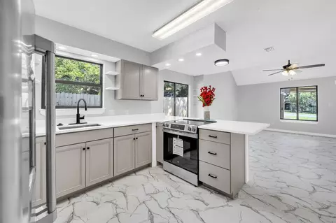 Kitchen - 617 2nd St, Destin, FL 32541 photo 5 of 5