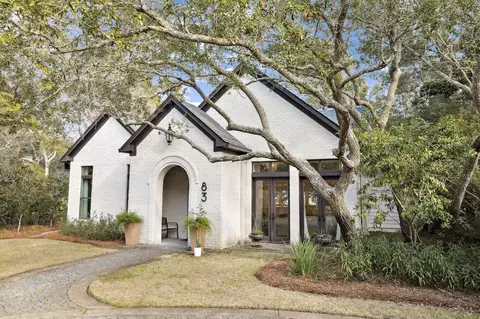 83 S Lake Dr, Santa Rosa Beach, FL 32459