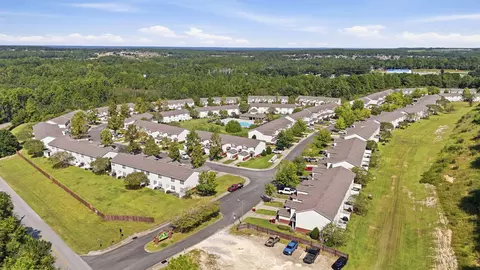 View/Area - 799 Majestic Dr, Crestview, FL 32536 photo 8 of 11