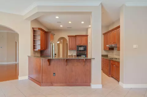 Kitchen - 5833 Hunting Meadows Dr, Crestview, FL 32536 photo 1 of 7