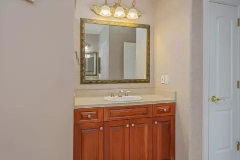 Bath - 5833 Hunting Meadows Dr, Crestview, FL 32536 photo 2 of 12