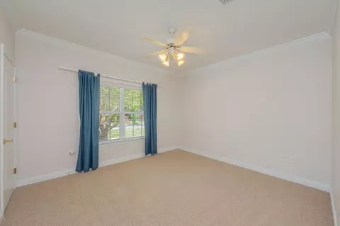 Bedroom - 5833 Hunting Meadows Dr, Crestview, FL 32536 photo 5 of 6