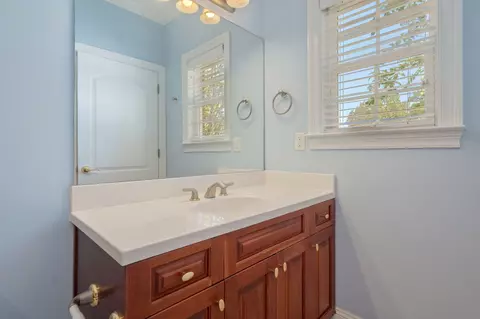 Bath - 5833 Hunting Meadows Dr, Crestview, FL 32536 photo 8 of 12