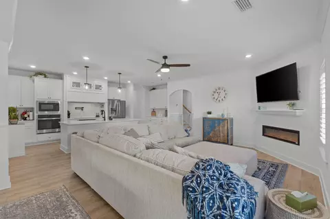 Living - 136 Hibernate Way, Freeport, FL 32439 photo 1 of 1