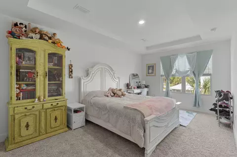Bedroom - 136 Hibernate Way, Freeport, FL 32439 photo 4 of 5
