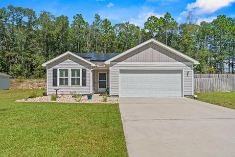672 Squirrel Rd, Defuniak Springs, FL 32433