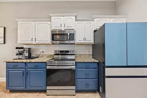 Kitchen - 815 Wild Egret Ln, Crestview, FL 32536 photo 2 of 5