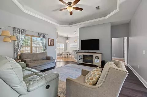 Living - 815 Wild Egret Ln, Crestview, FL 32536 photo 2 of 3