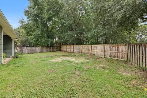 Exterior - 815 Wild Egret Ln, Crestview, FL 32536 photo 9 of 10