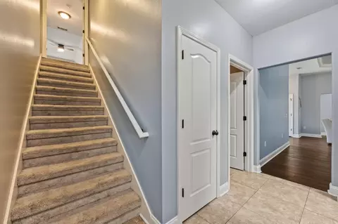 Entry Way - 815 Wild Egret Ln, Crestview, FL 32536 photo 5 of 6