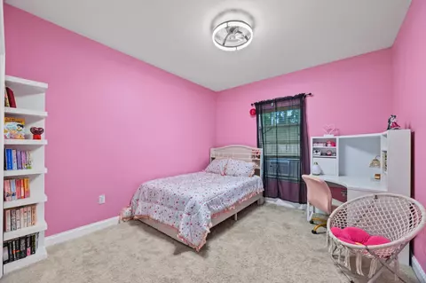 Bedroom - 815 Wild Egret Ln, Crestview, FL 32536 photo 6 of 7