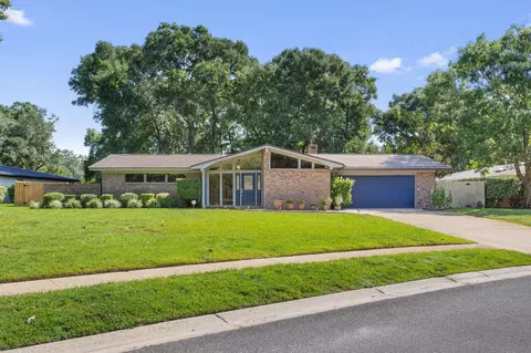 603 Overbrook Dr, Fort Walton Beach, FL 32547