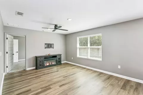 Living - 3110 Van Day Way, Crestview, FL 32539 photo 3 of 7