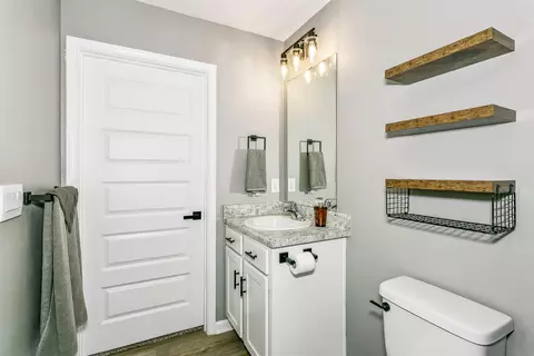Bath - 3110 Van Day Way, Crestview, FL 32539 photo 1 of 4
