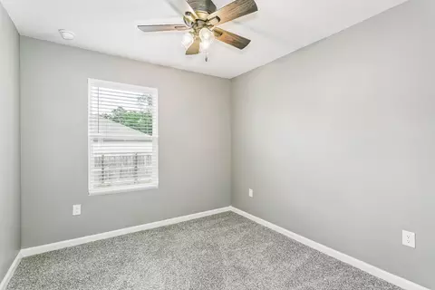 Bedroom - 3110 Van Day Way, Crestview, FL 32539 photo 3 of 7