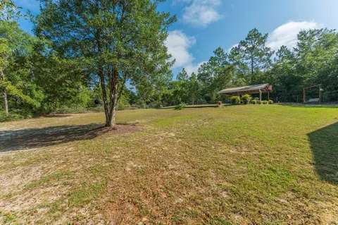 Exterior - 4449 Wolf Track Rdg, Crestview, FL 32539 photo 6 of 10