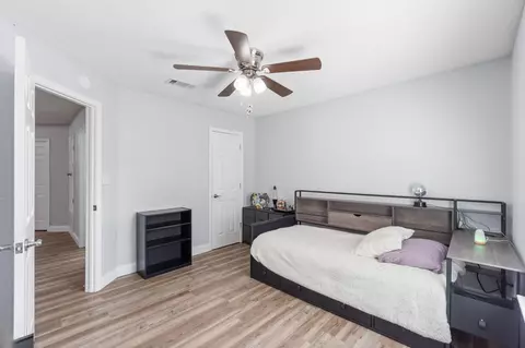 Bedroom - 5732 Dove Dr, Pace, FL 32571 photo 2 of 5