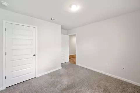 Bedroom - 335 Flounder St, Crestview, FL 32539 photo 3 of 6