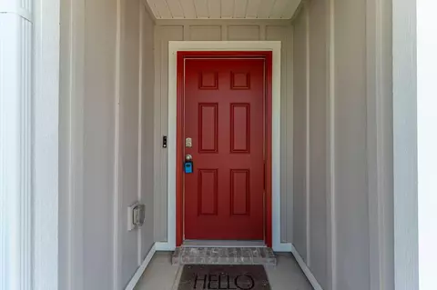 Entry Way - 335 Flounder St, Crestview, FL 32539 photo 1 of 3