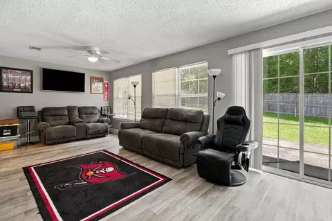 Living - 658 Territory Ln, Crestview, FL 32536 photo 3 of 3