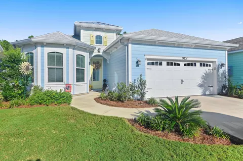 9231 Paradise Dr, Panama City Beach, FL 32413