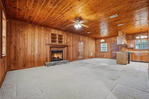 Living - 3654 Poverty Creek Rd, Crestview, FL 32539 photo 2 of 2