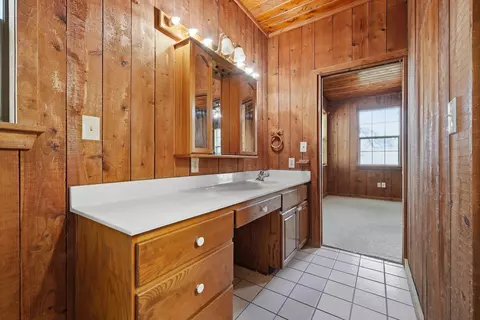 Bath - 3654 Poverty Creek Rd, Crestview, FL 32539 photo 2 of 5
