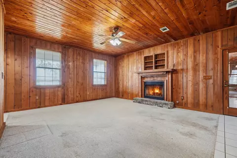 Living - 3654 Poverty Creek Rd, Crestview, FL 32539 photo 1 of 2