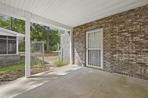 Exterior - 3654 Poverty Creek Rd, Crestview, FL 32539 photo 10 of 13