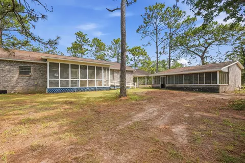 Exterior - 3654 Poverty Creek Rd, Crestview, FL 32539 photo 11 of 13