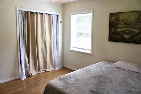 Bedroom - 5919 Pineforest Dr, Crestview, FL 32539 photo 5 of 8