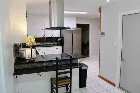 Kitchen - 5919 Pineforest Dr, Crestview, FL 32539 photo 3 of 5