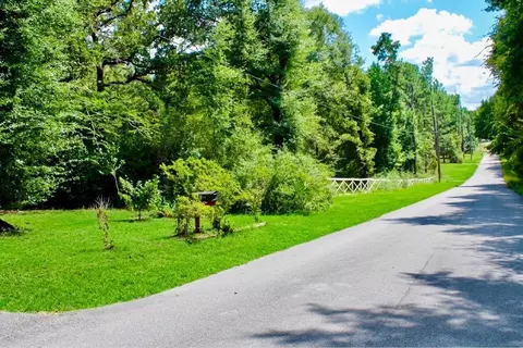 Other - 5919 Pineforest Dr, Crestview, FL 32539 photo 3 of 12