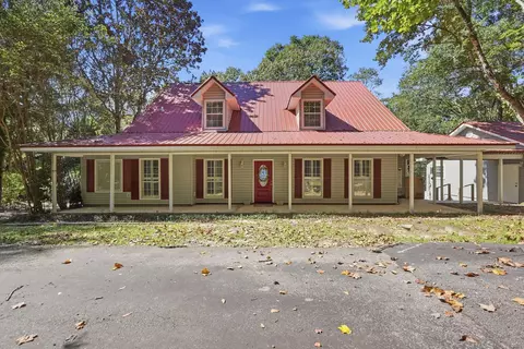 2272 Spring Lake Rd, Defuniak Springs, FL 32433