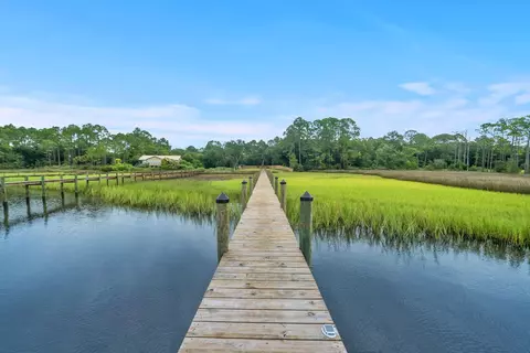 7913 1st St Rd, Panama City Beach, FL 32413