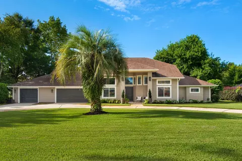 4246 Bobcat Cv, Niceville, FL 32578