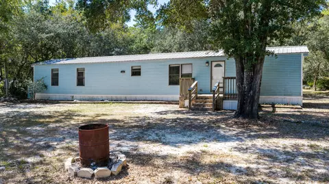 74 Maple St, Freeport, FL 32439 photo 4