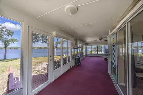 Exterior - 115 Old Oak Rd, Freeport, FL 32439 photo 4 of 12