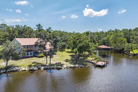 View/Area - 115 Old Oak Rd, Freeport, FL 32439 photo 3 of 11