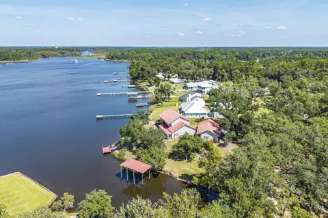 View/Area - 115 Old Oak Rd, Freeport, FL 32439 photo 1 of 11