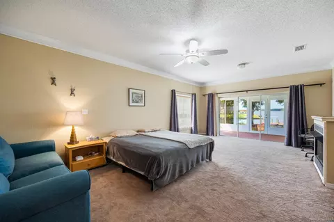 Bedroom - 115 Old Oak Rd, Freeport, FL 32439 photo 1 of 9