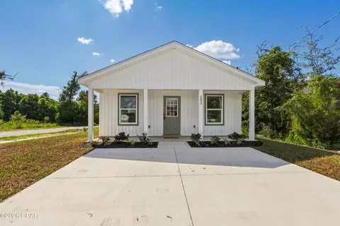 151 Harlem Ave, Panama City, FL 32401