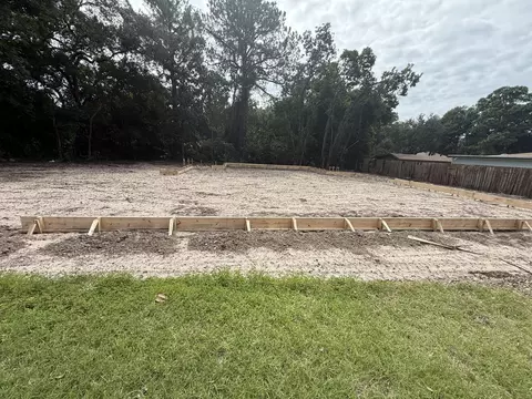 Other - 9 5th St, Shalimar, FL 32579 photo 11 of 13