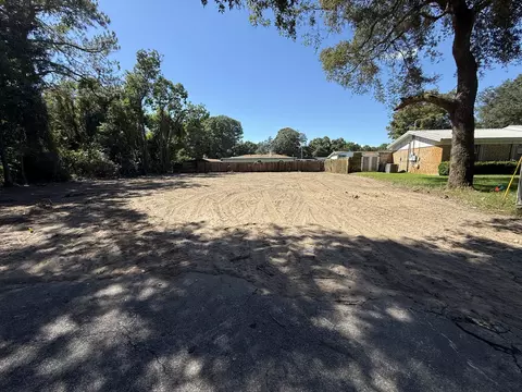 Other - 9 5th St, Shalimar, FL 32579 photo 8 of 13