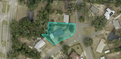 View/Area - 6668 Maple St, Milton, FL 32570 photo 1 of 1