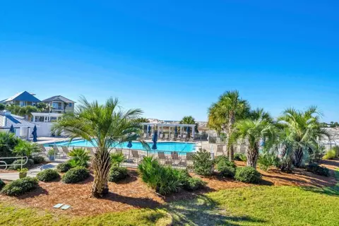480 Gulf Shore Dr #109, Destin, FL 32541