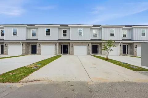 704 Ferguson Dr #6, Fort Walton Beach, FL 32547