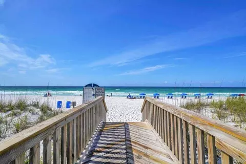 770 Sundial Ct #104, Fort Walton Beach, FL 32548